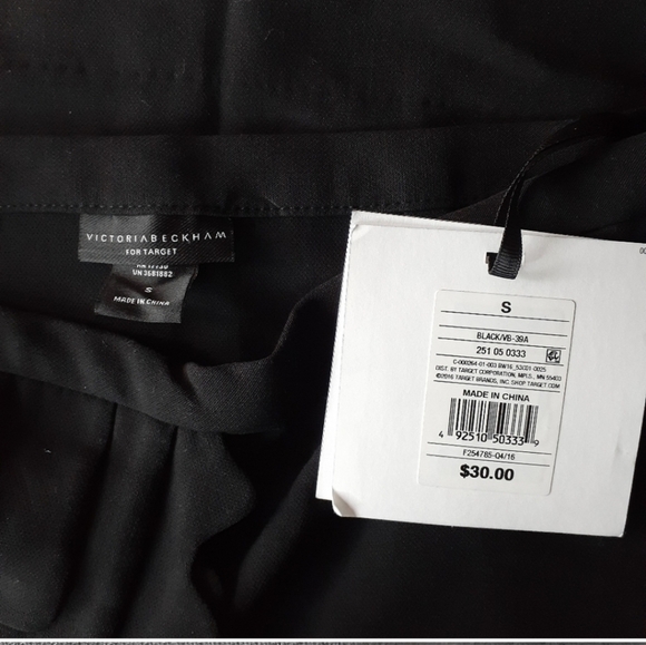 Victoria Beckham Women's Black Twill Scallop Mini Skirt. - Picture 8 of 12